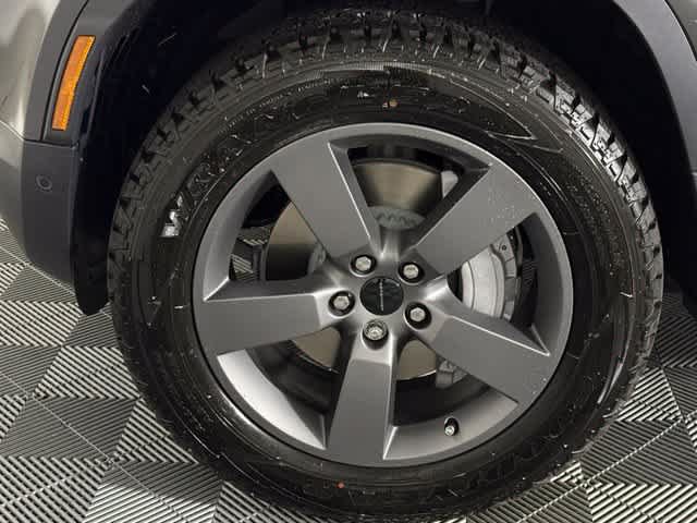 New 2026 Land Rover Defender 110 S AWD/4WD image 11