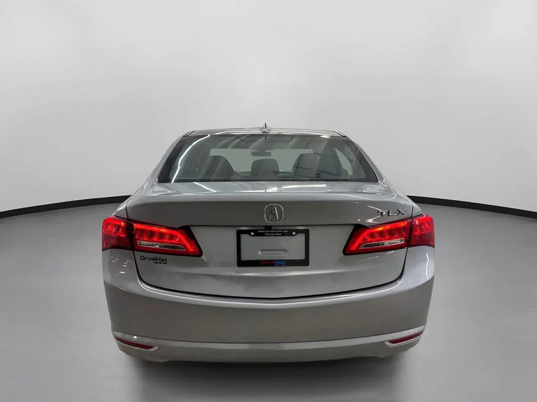 Used 2020 Acura TLX image 8