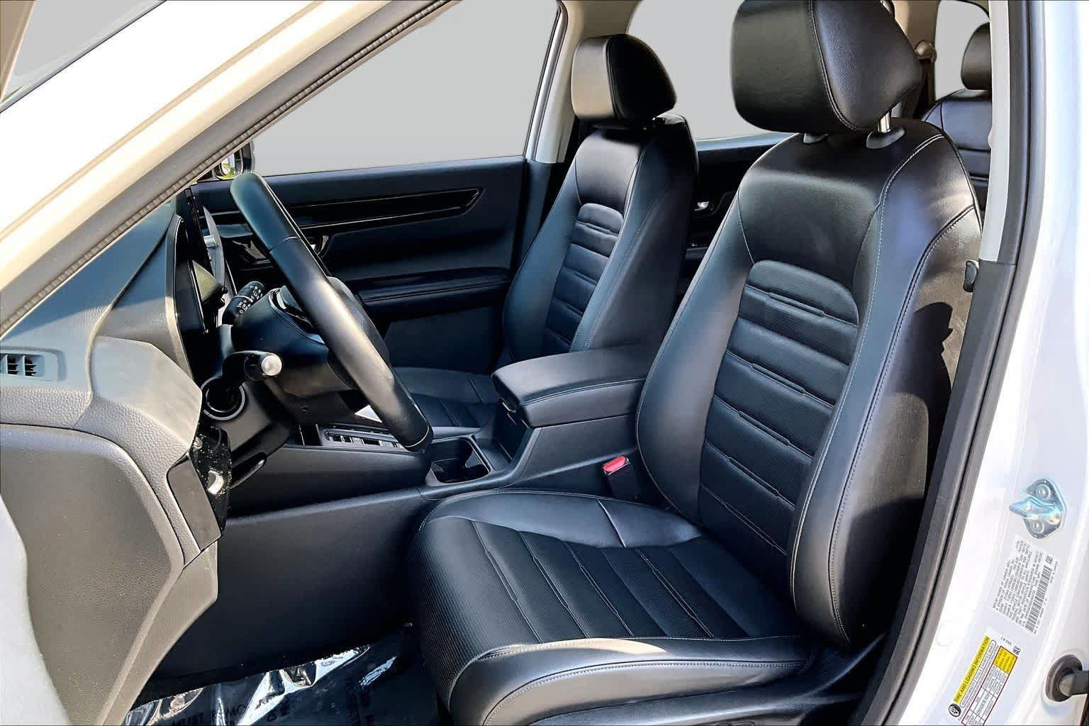 Used 2025 Honda CR-V EX-L image 7
