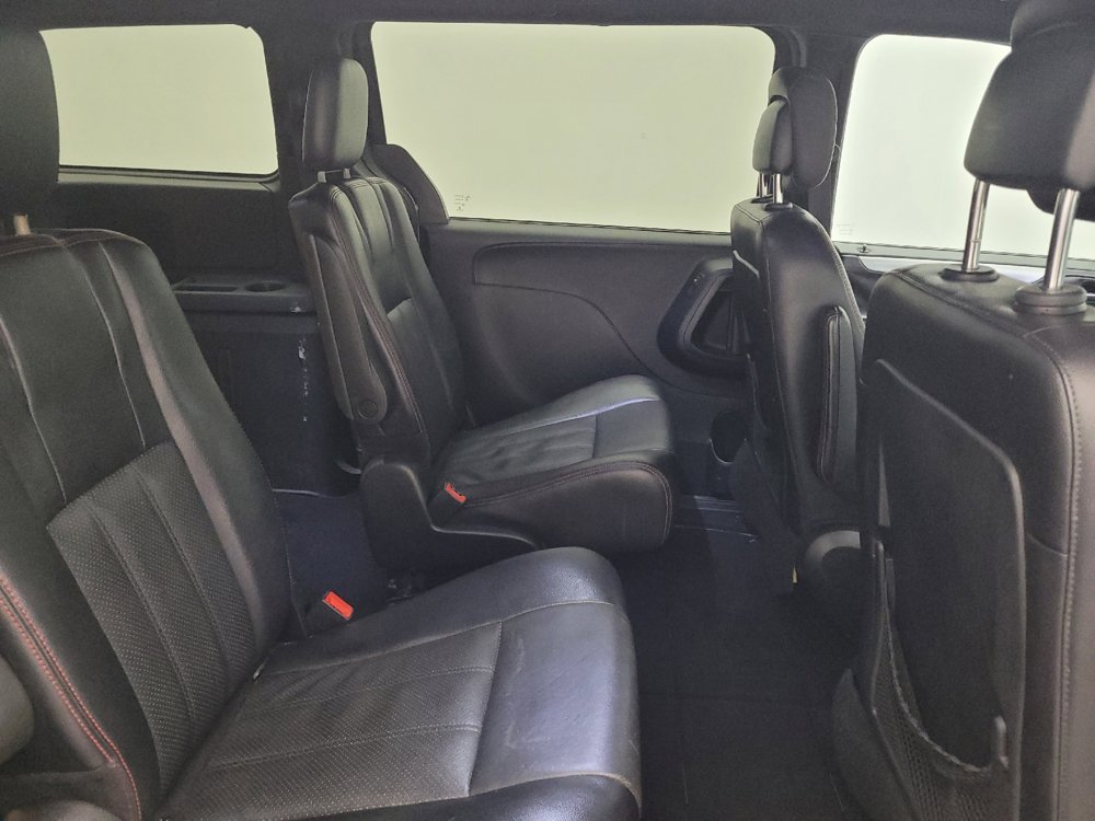 Used 2015 Dodge Grand Caravan R/T FWD image 19