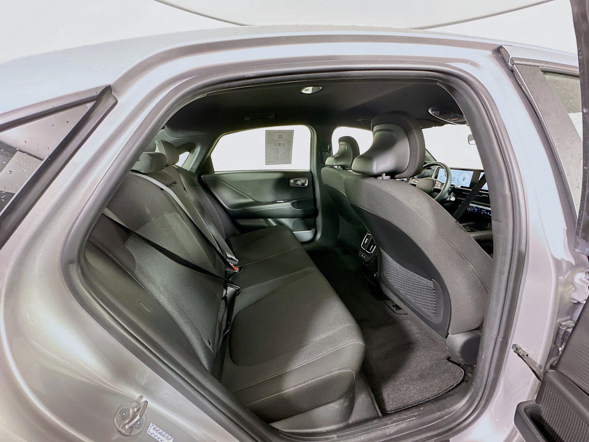 Used 2024 Hyundai Ioniq 6 SE image 30