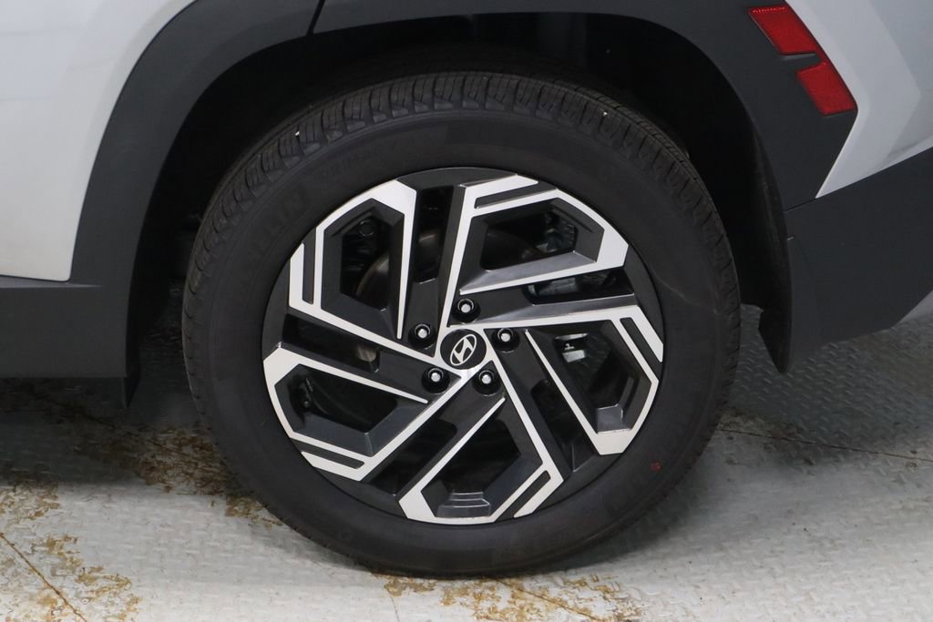 Certified 2026 Hyundai Tucson Limited image 16
