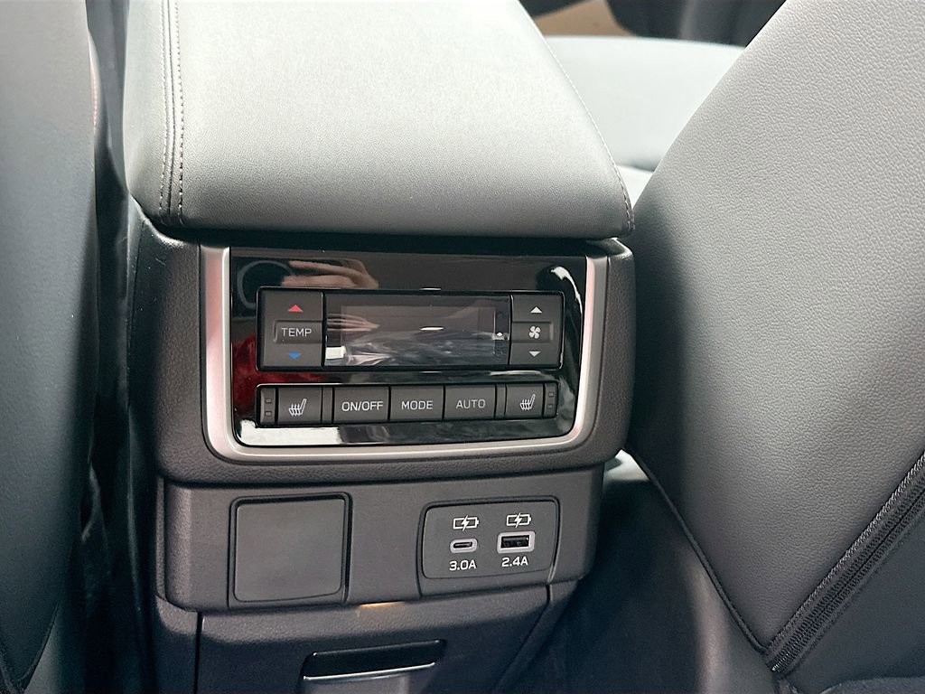 New 2026 Subaru Ascent Limited Bronze image 33