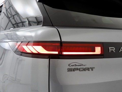 Used 2023 Land Rover Range Rover Sport SE image 11