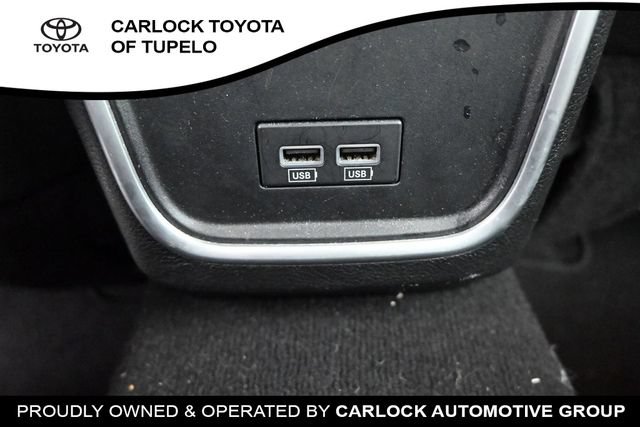Used 2022 Dodge Charger SXT RWD image 16