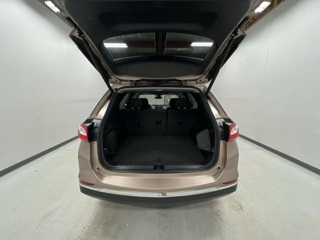 Used 2018 Chevrolet Equinox Premier image 24