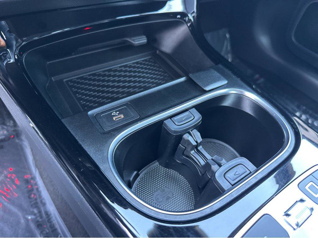 Used 2025 Mercedes-Benz CLA 35 AMG 4MATIC image 28