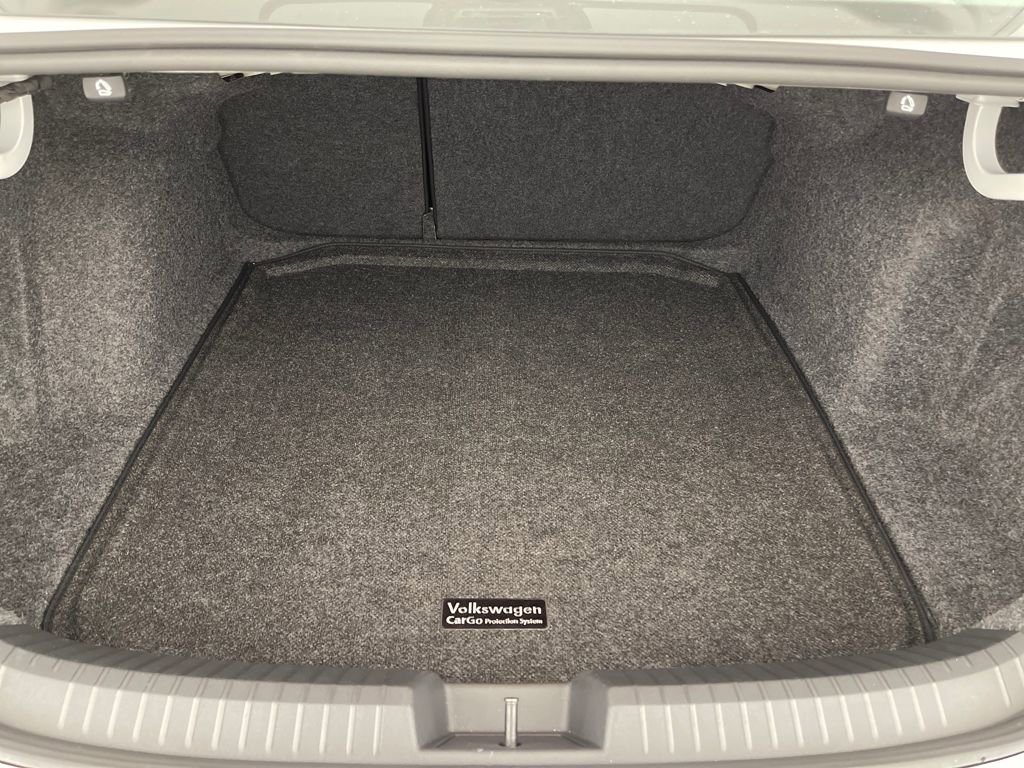 Used 2024 Volkswagen Jetta S image 11