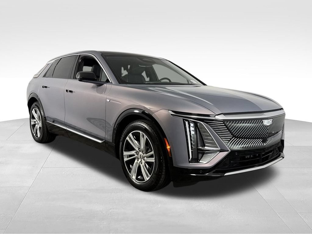 Used 2024 Cadillac Lyriq Tech RWD image 4