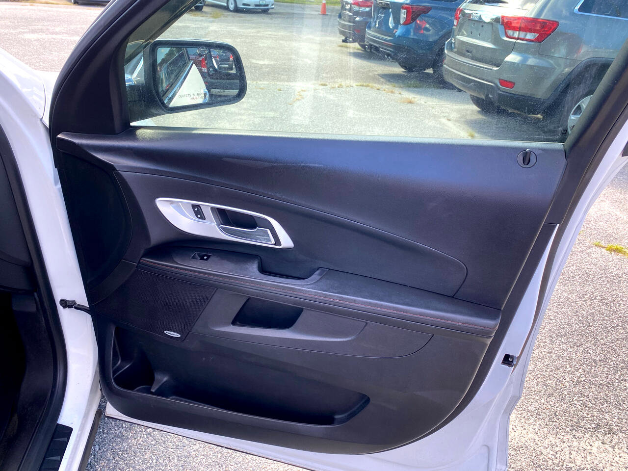 Used 2013 Chevrolet Equinox LT w/ Safety Package image 16