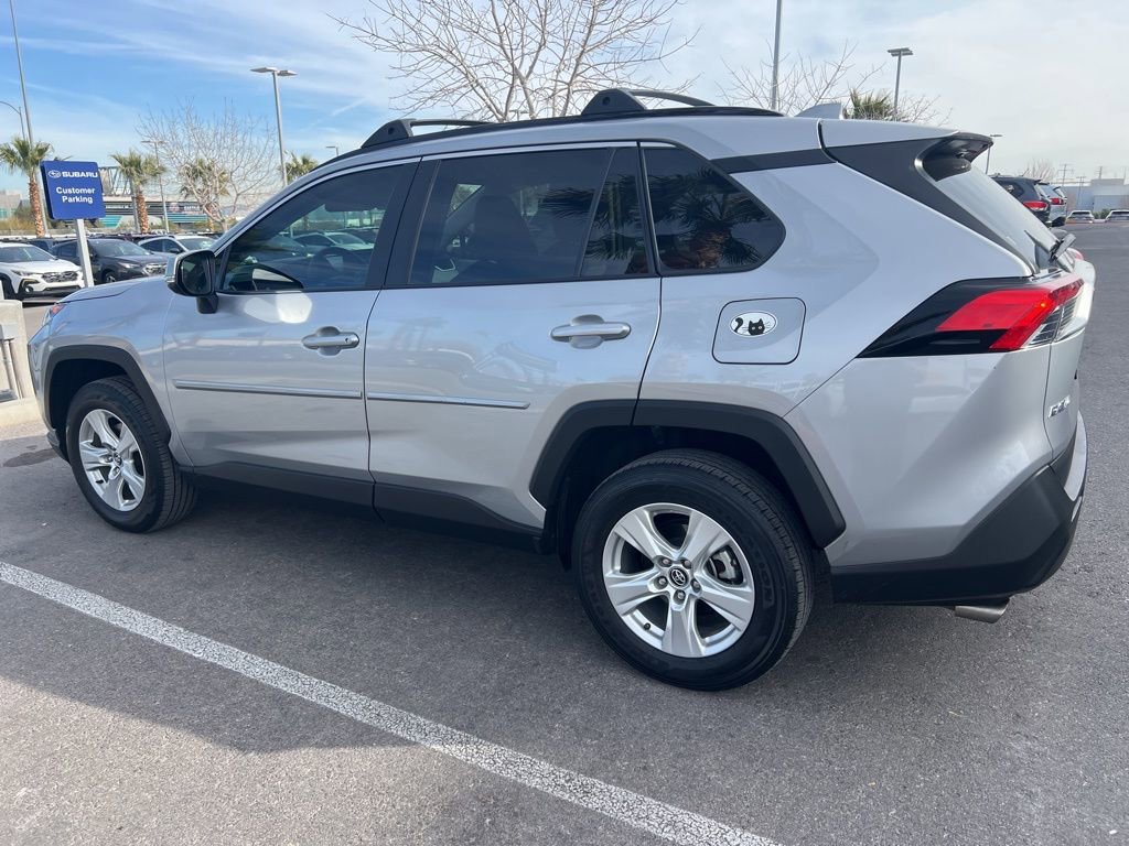 Used 2020 Toyota RAV4 XLE w/ Convenience Package image 36