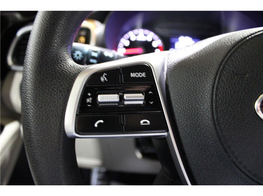 Used 2020 Kia Sorento LX image 30