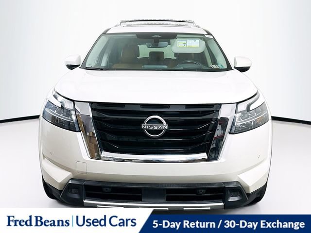 Used 2023 Nissan Pathfinder Platinum w/ Cargo Package AWD/4WD video 2
