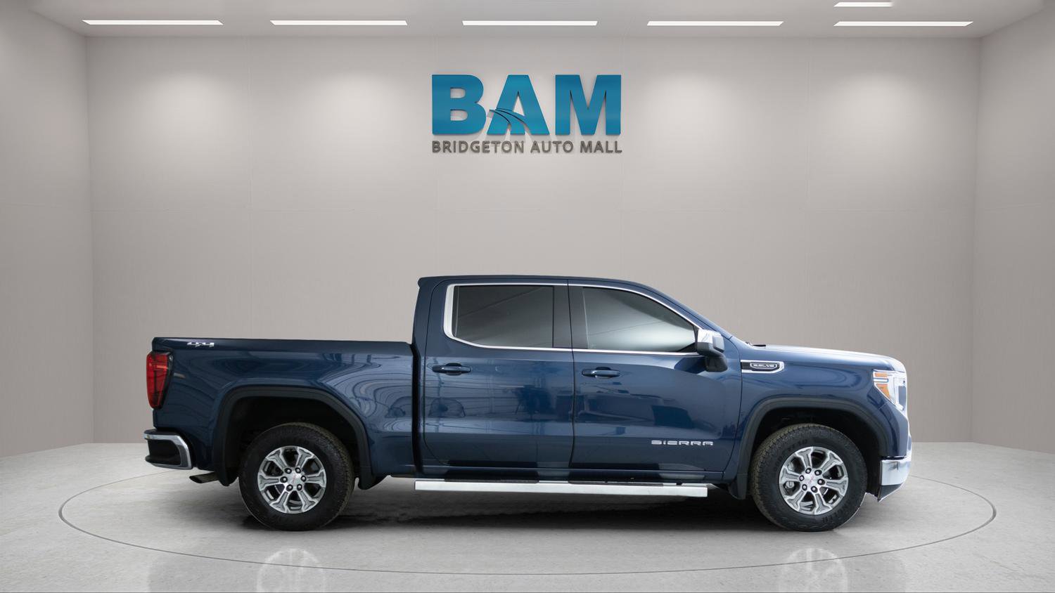 Used 2020 GMC Sierra 1500 SLE w/ SLE Value Package AWD/4WD image 8