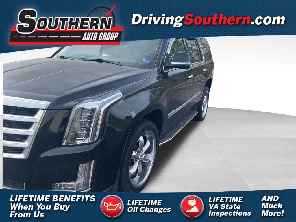 Used 2016 Cadillac Escalade Luxury image 1