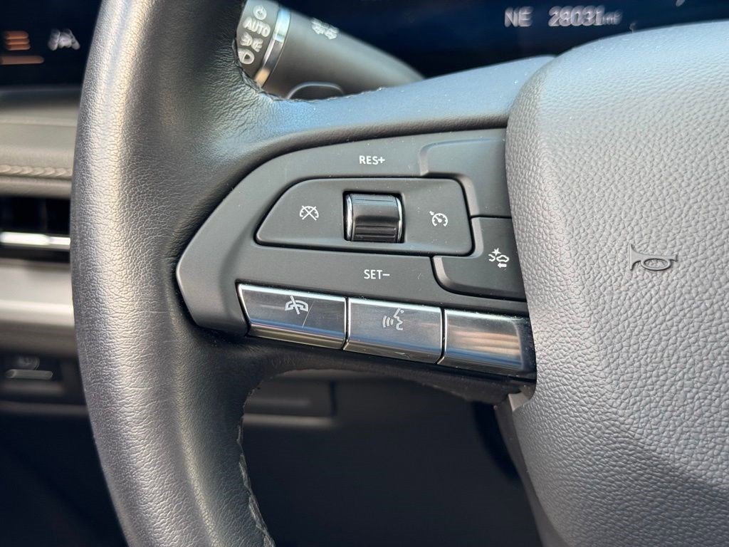 Certified 2024 Cadillac XT4 Premium Luxury image 29