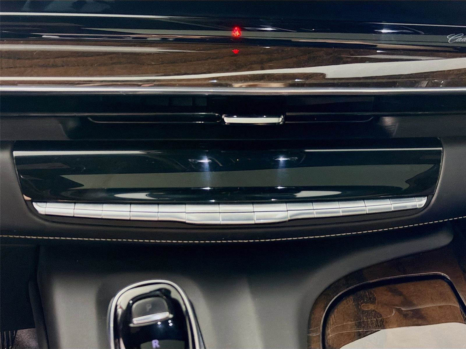 Used 2021 Cadillac Escalade Sport Platinum image 17