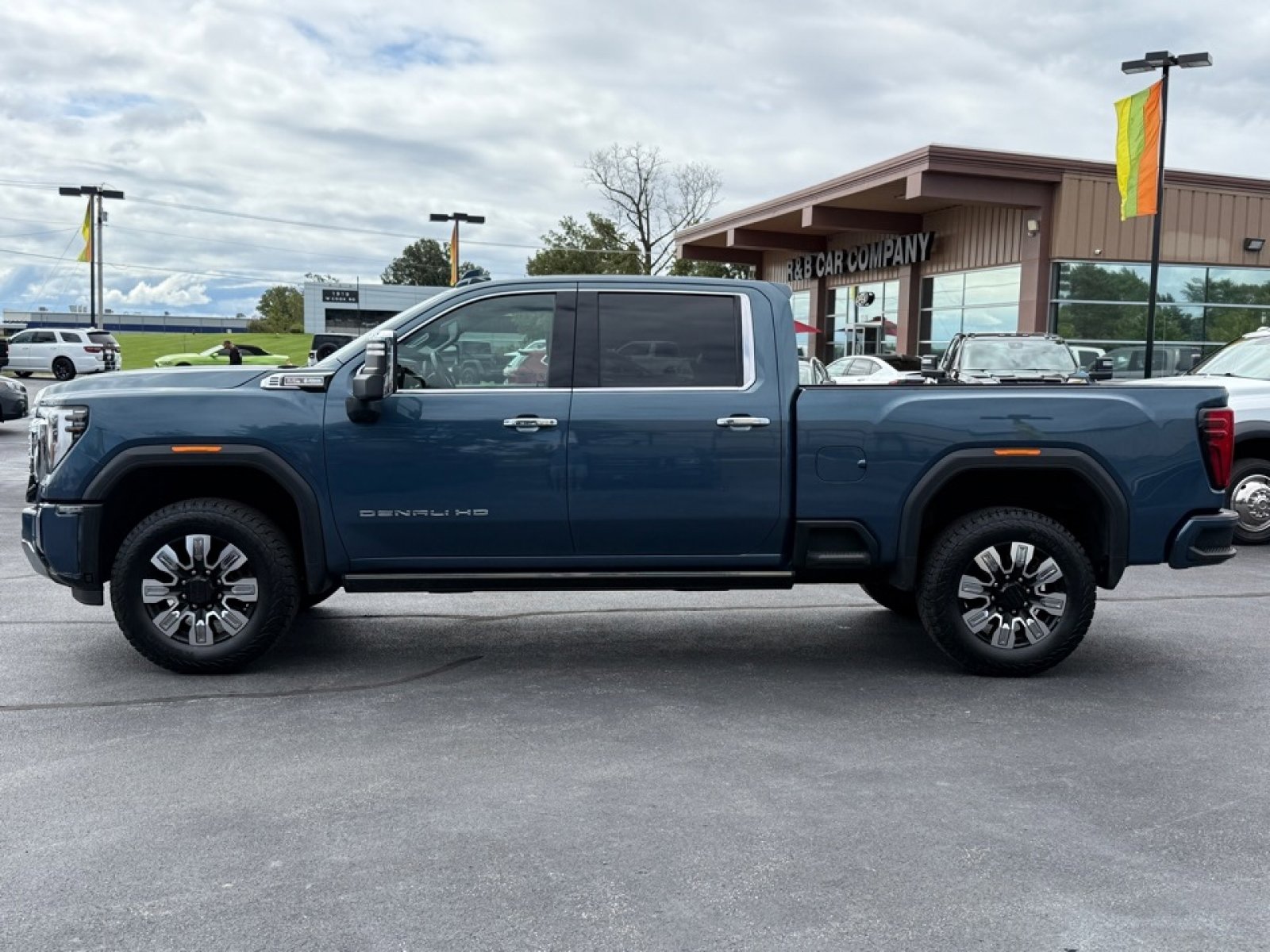 Used 2024 GMC Sierra 2500 Denali w/ Technology Package image 5