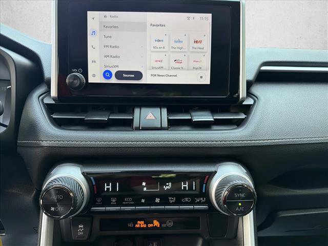 Used 2025 Toyota RAV4 LE AWD/4WD image 19