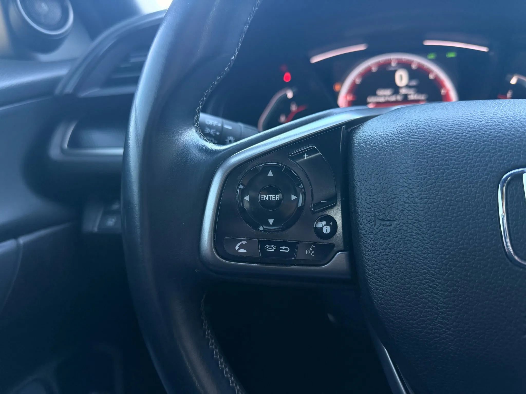 Used 2020 Honda Civic Sport image 14