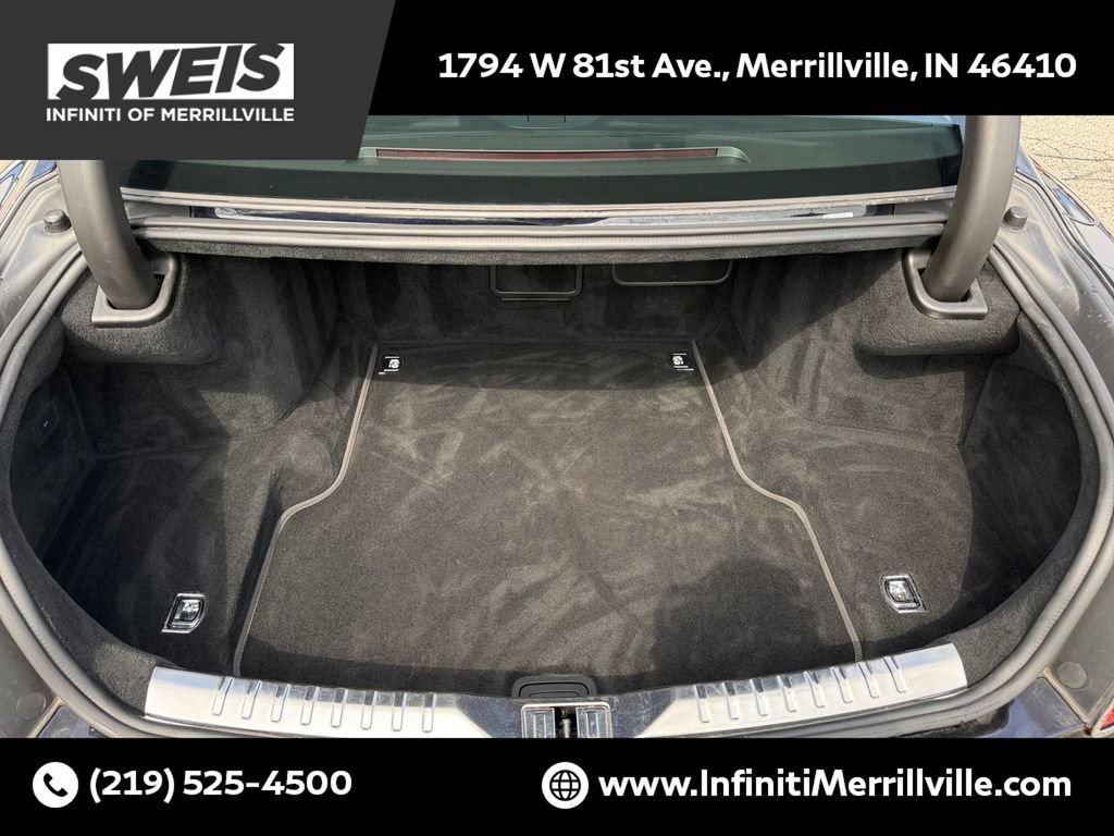 Used 2020 Bentley Flying Spur W12 image 19