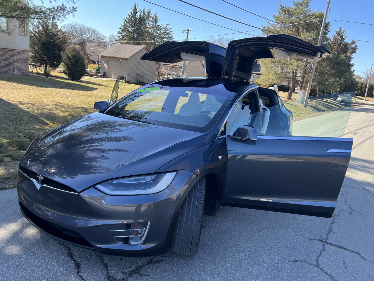 Used 2019 Tesla Model X 75D image 7