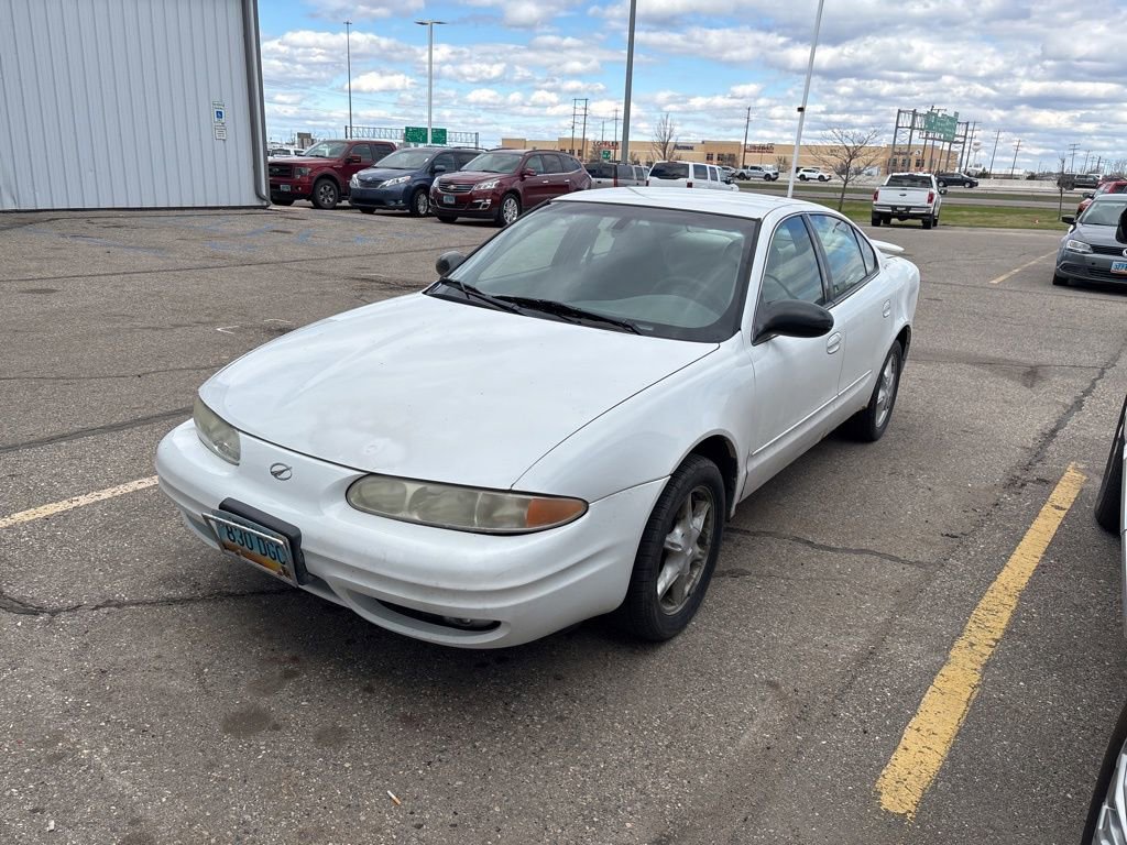 Used 2003 Oldsmobile Alero GL FWD image 2