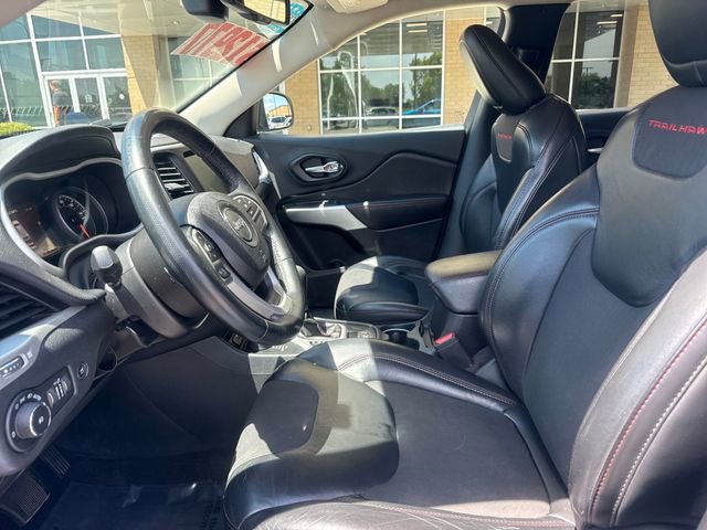 Used 2017 Jeep Cherokee Trailhawk w/ Comfort/Convenience Group AWD/4WD image 8