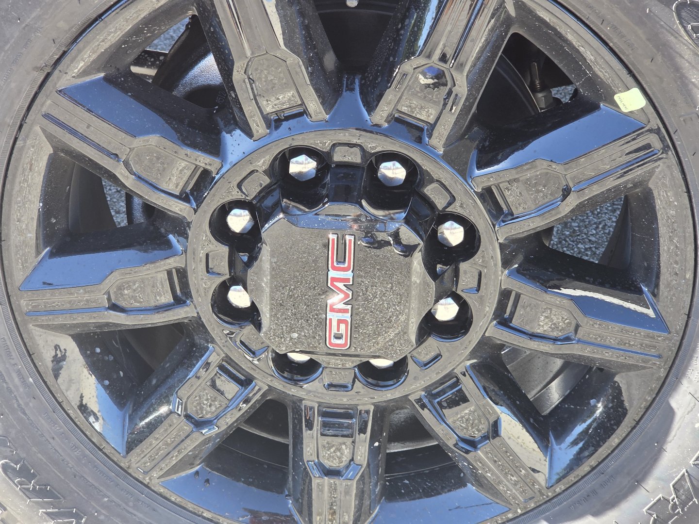 New 2026 GMC Sierra 2500 AT4 w/ Technology Package AWD/4WD image 10