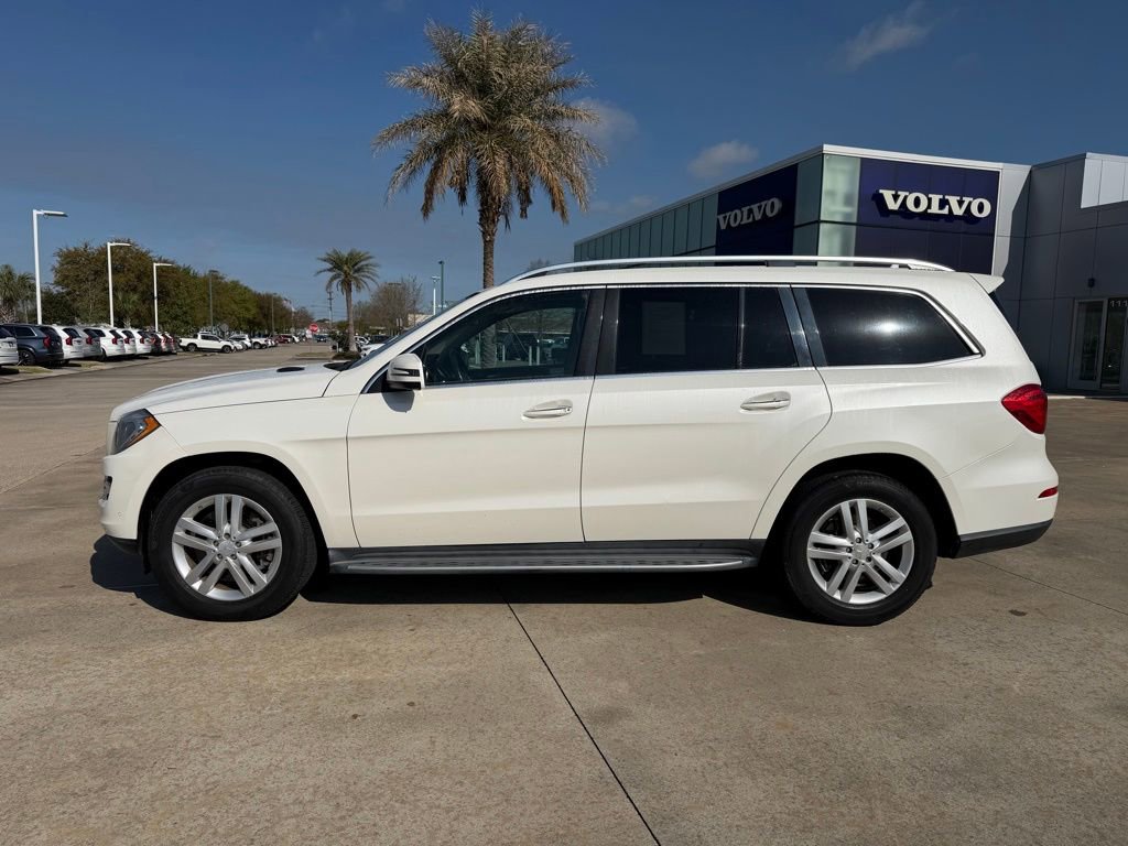 Used 2013 Mercedes-Benz GL 450 4MATIC image 2