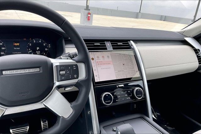 New 2026 Land Rover Discovery Limited Edition image 6