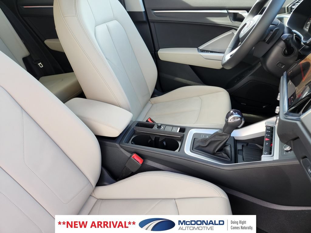 Used 2025 Audi Q3 2.0T Premium Plus w/ Premium Plus Package AWD/4WD image 12