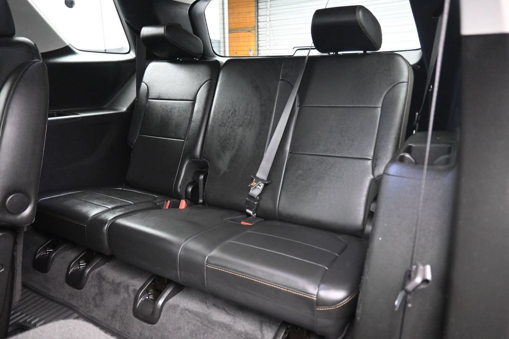 Used 2019 Chevrolet Traverse LT w/ LT Premium Package AWD/4WD image 38