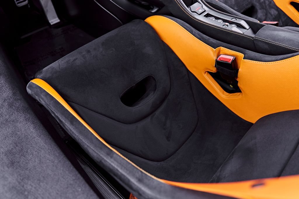 Used 2016 McLaren 675LT Coupe RWD image 73