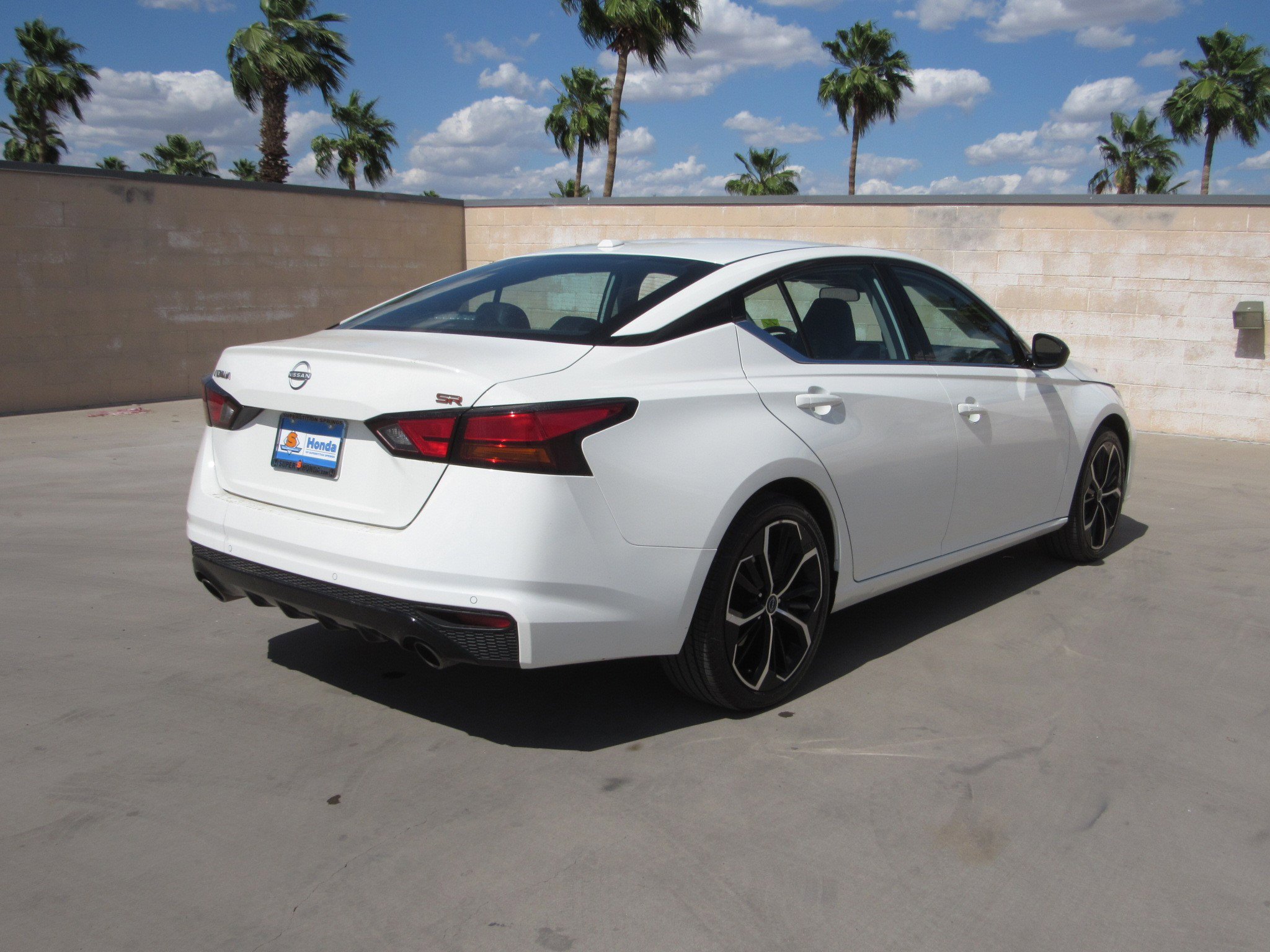 Used 2025 Nissan Altima 2.5 SR image 5