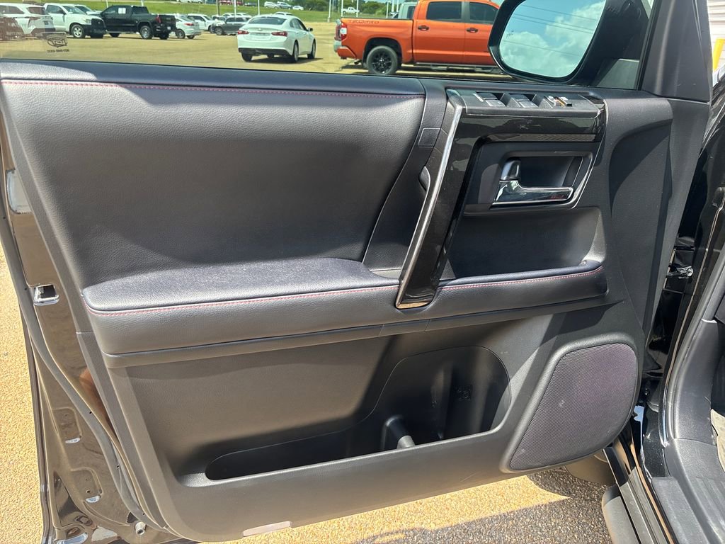 Used 2024 Toyota 4Runner TRD Off-Road Premium w/ Off Road Premium Plus Package image 6