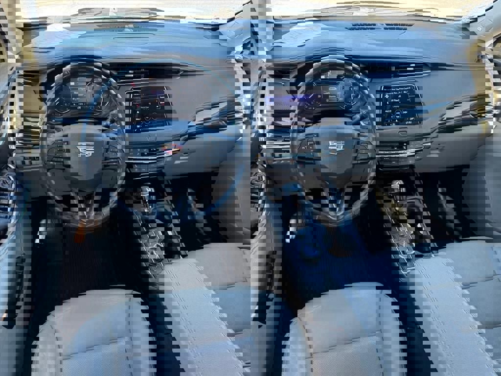 Used 2019 Cadillac XT4 Premium Luxury image 11