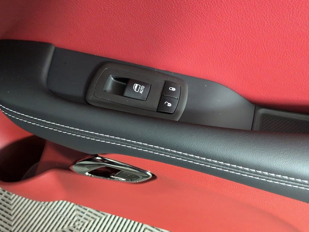 Used 2022 Dodge Challenger SRT Hellcat image 29