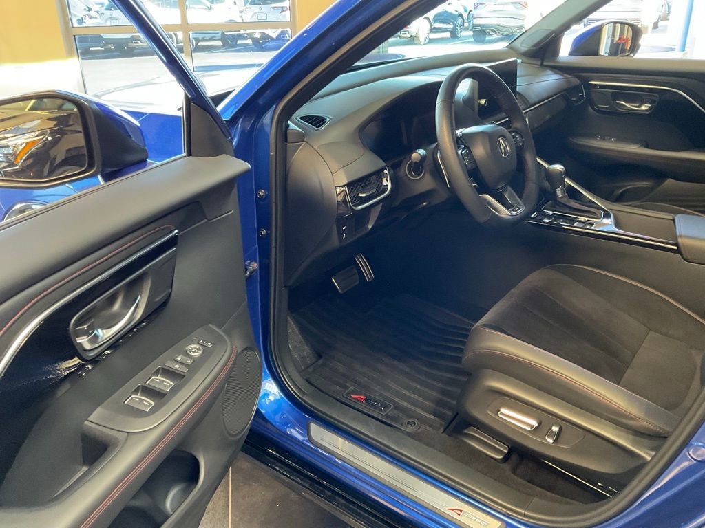 Certified 2025 Acura ADX A-Spec image 10