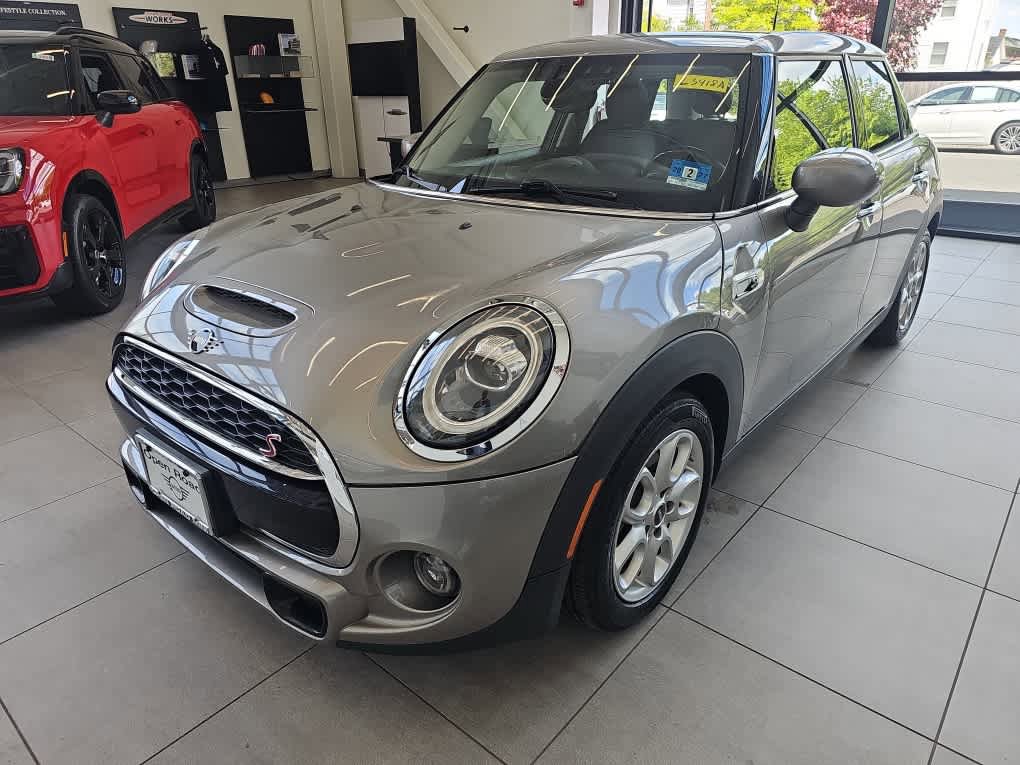 Used 2020 MINI Cooper S FWD image 1