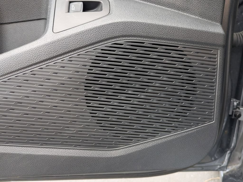 Used 2025 Volkswagen Jetta S FWD image 25