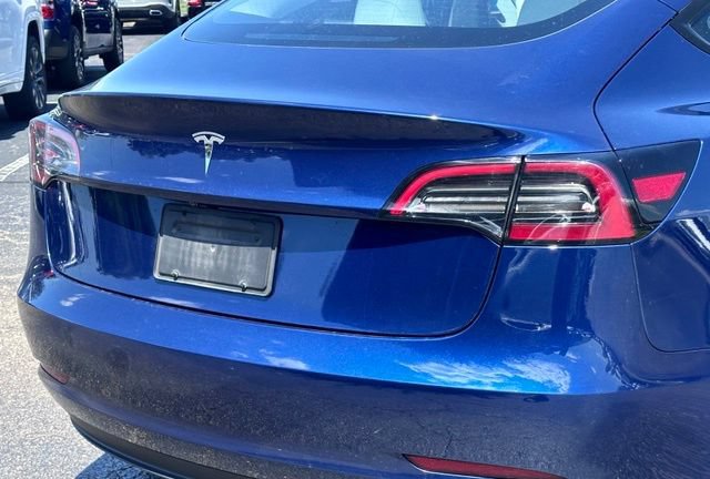 Used 2023 Tesla Model 3 Standard Range RWD image 11