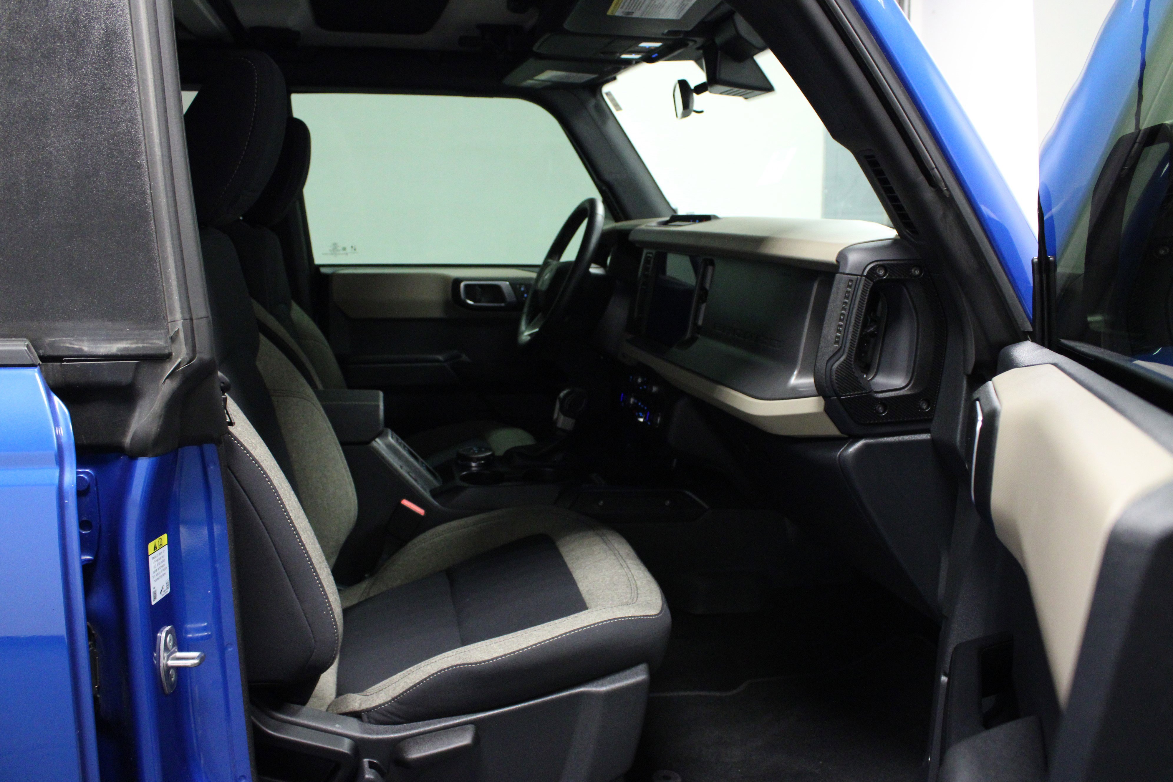 Used 2025 Ford Bronco Big Bend image 16