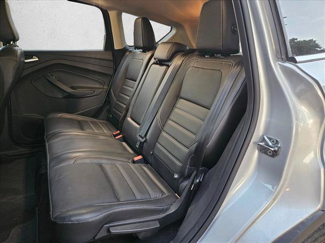 Used 2019 Ford Escape Titanium FWD image 15