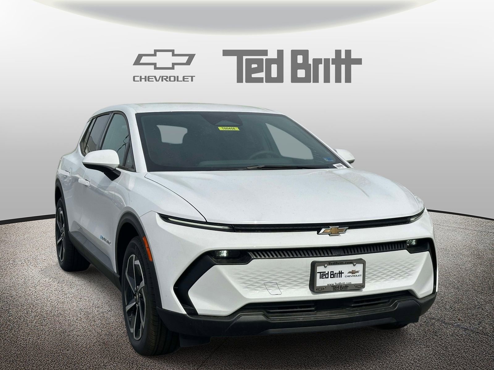 New 2026 Chevrolet Equinox EV LT image 3