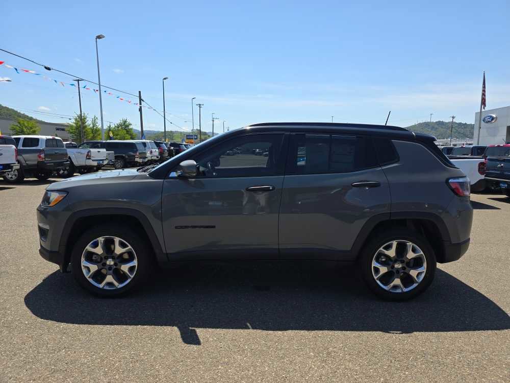 Used 2021 Jeep Compass Limited AWD/4WD image 2