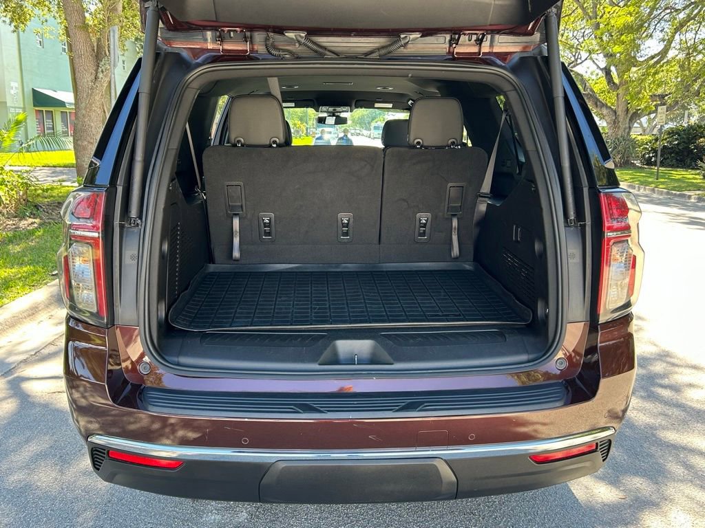 Used 2022 Chevrolet Suburban LT w/ Max Trailering Package image 44