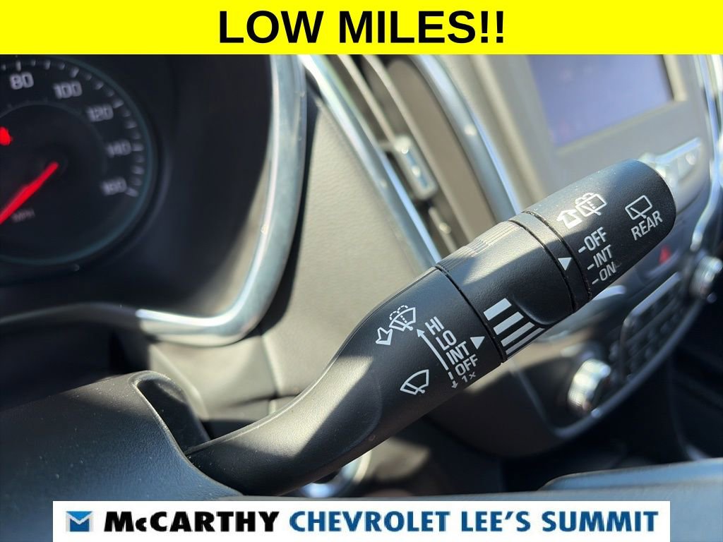 Used 2020 Chevrolet Equinox LT FWD image 21