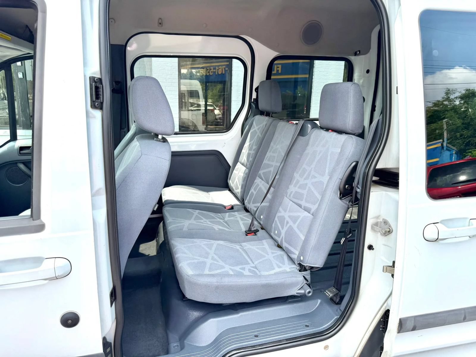Used 2011 Ford Transit Connect XLT Premium FWD image 22