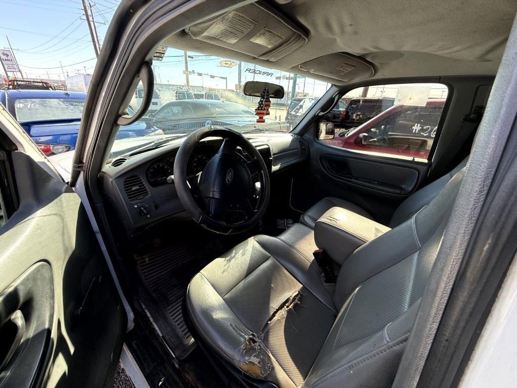 Used 2003 Nissan Frontier XE image 5